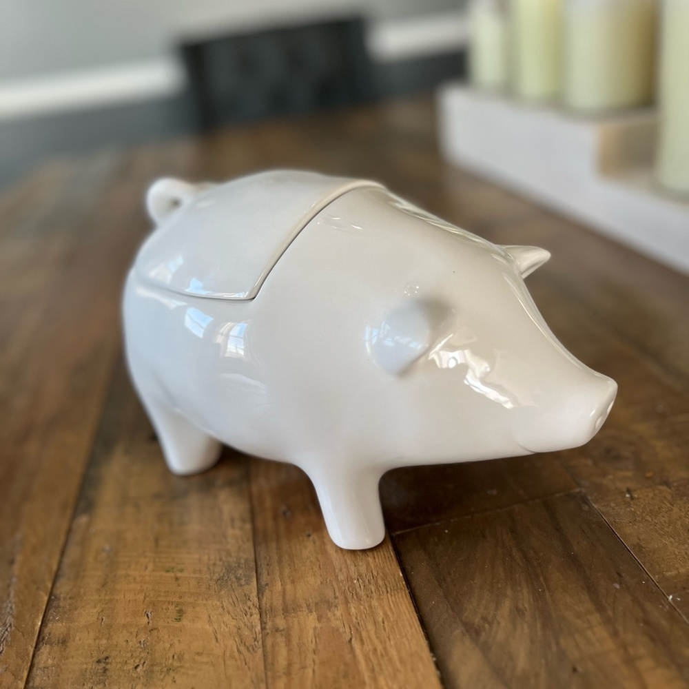 RAE Dunn Oink Pig Cookie Jar NEW - Picture 3 of 7